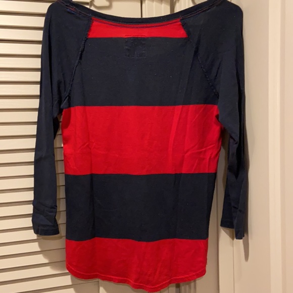 Hollister Shirt - Picture 3 of 3